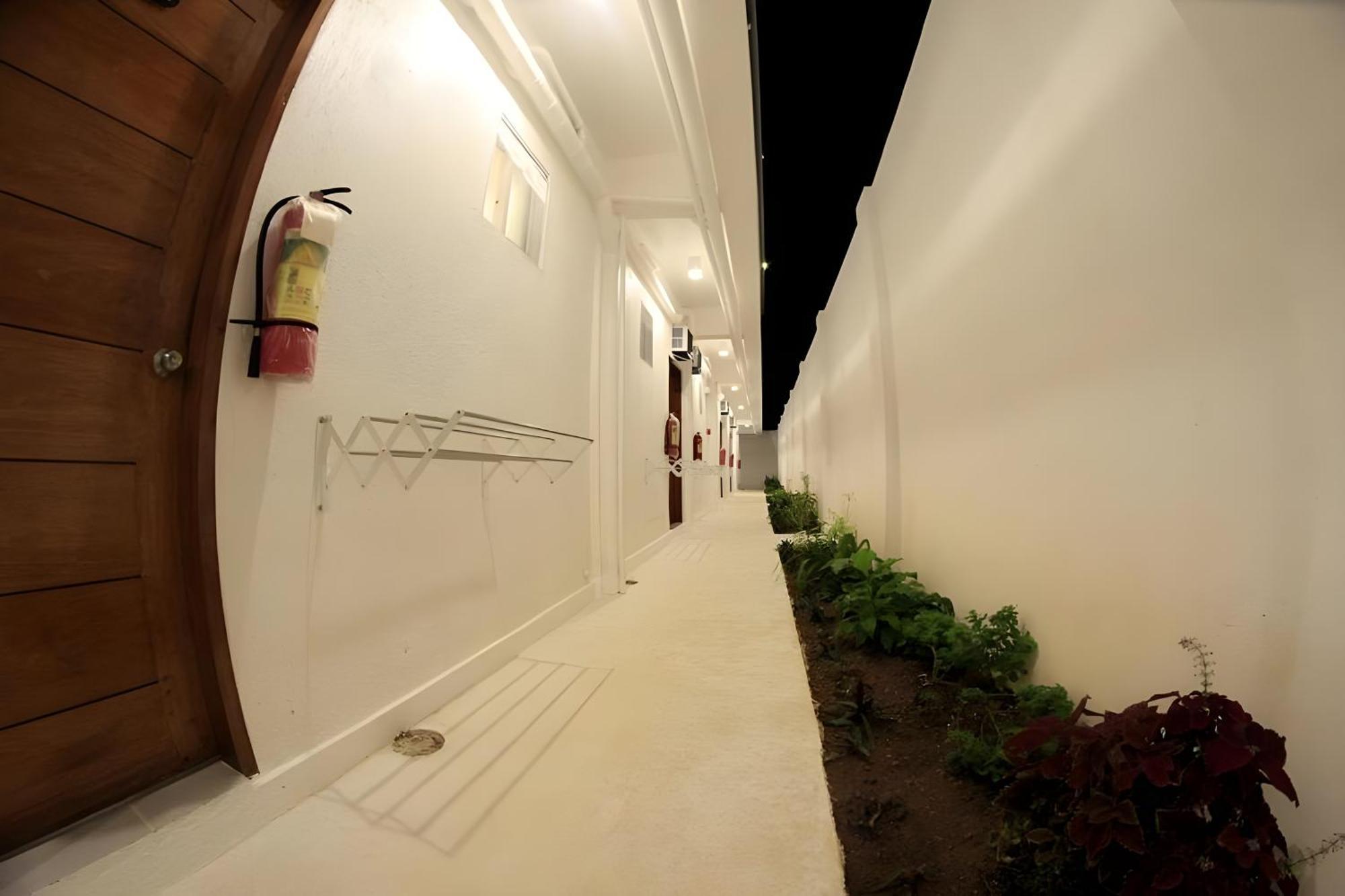 Bluewave Hotel