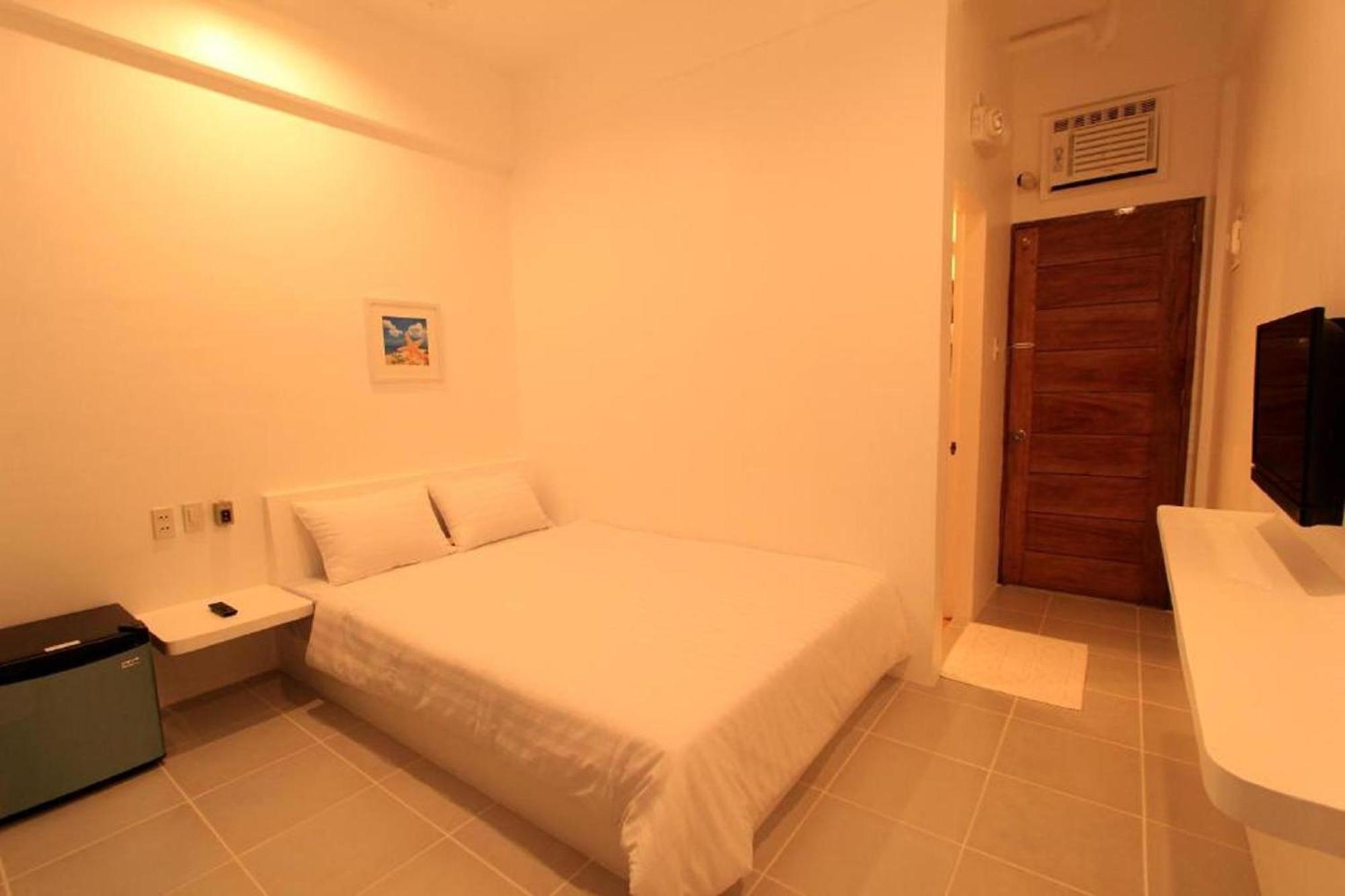 Hotel Bluewave