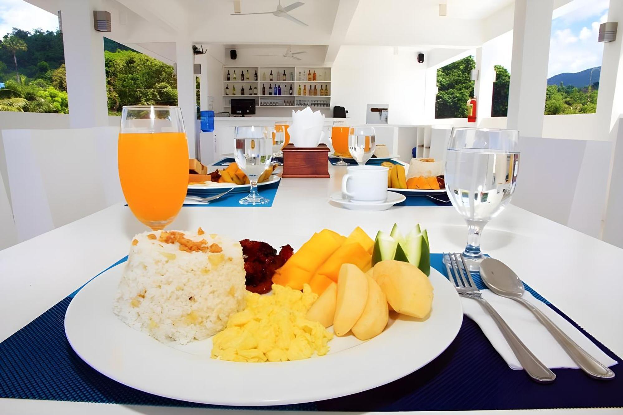 Bluewave Hotel 3*