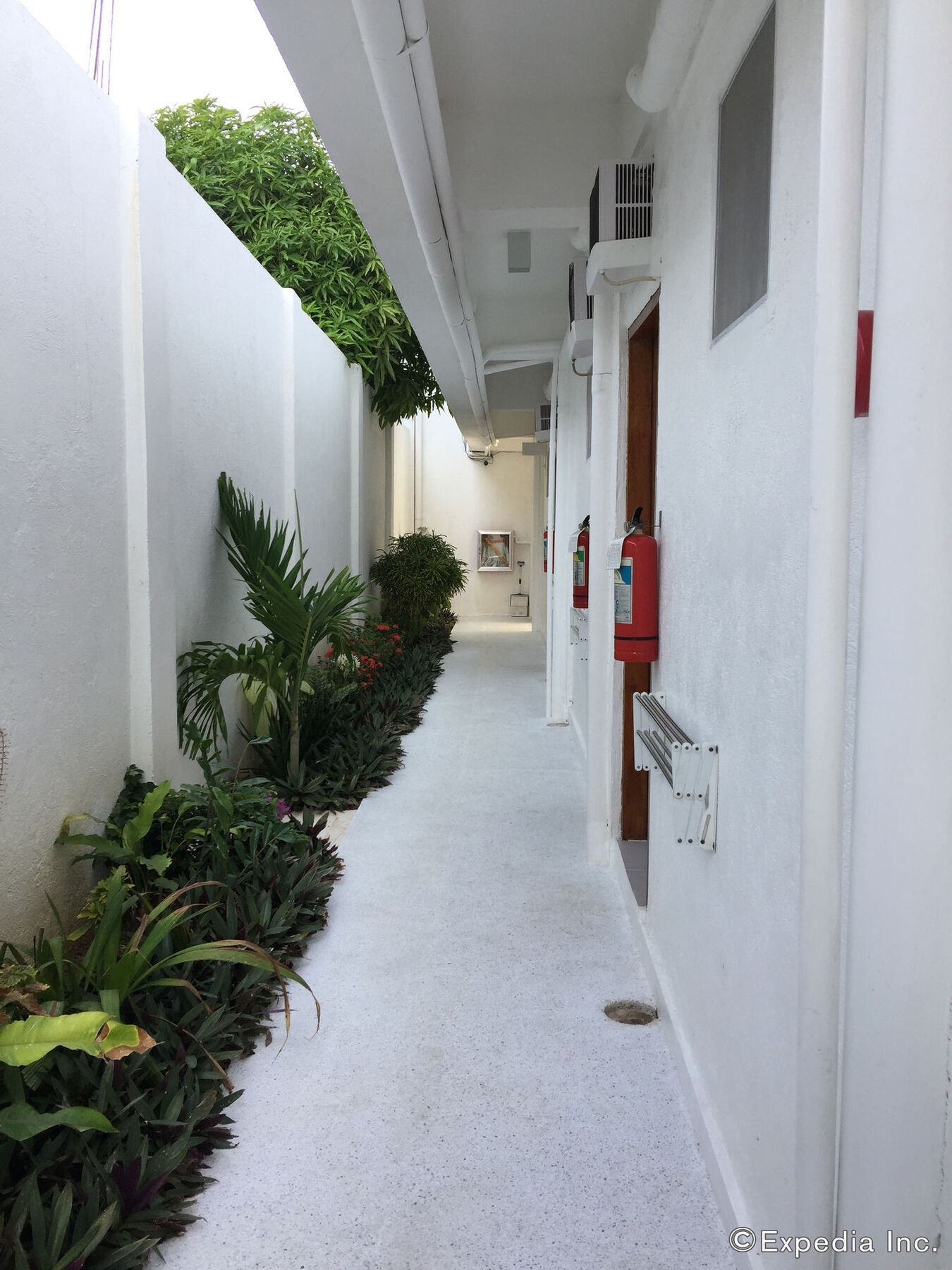 Hotel Bluewave Coron
